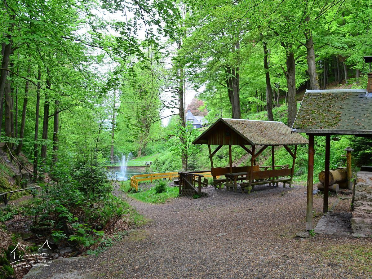 Die Triniushuette "Thueringens Schoenste Aussicht" Rauenstein Kültér fotó