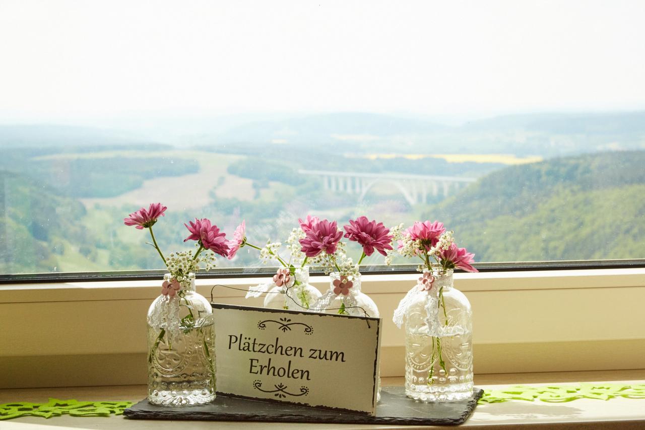 Die Triniushuette "Thueringens Schoenste Aussicht" Rauenstein Kültér fotó